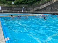 4年1組_08体育_渡部　美加_水泳クラスマッチ_2